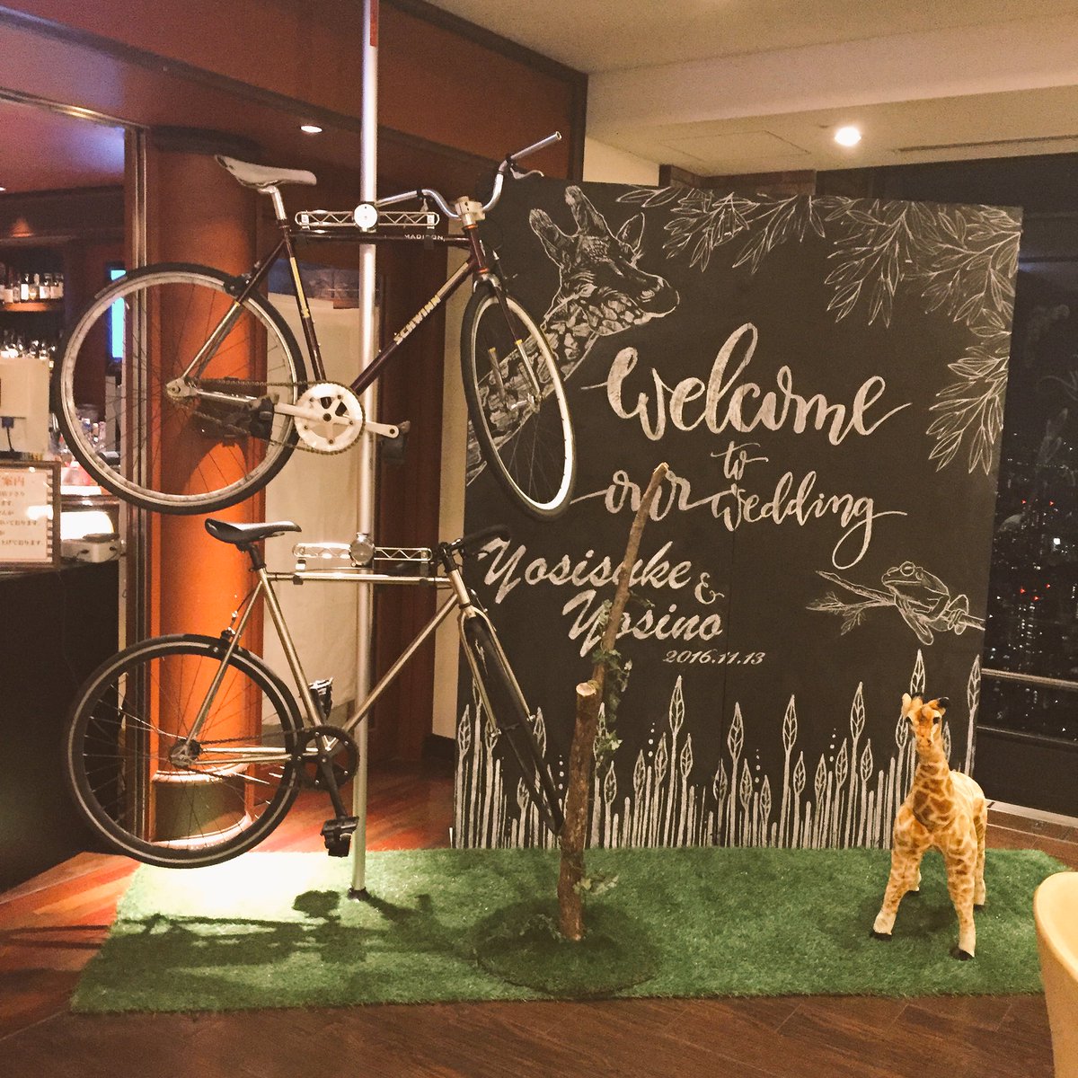 dragon322322's tweet image. 昨日の仕事〜〜

#weddingdecor #photospot#pre花嫁
#maintable