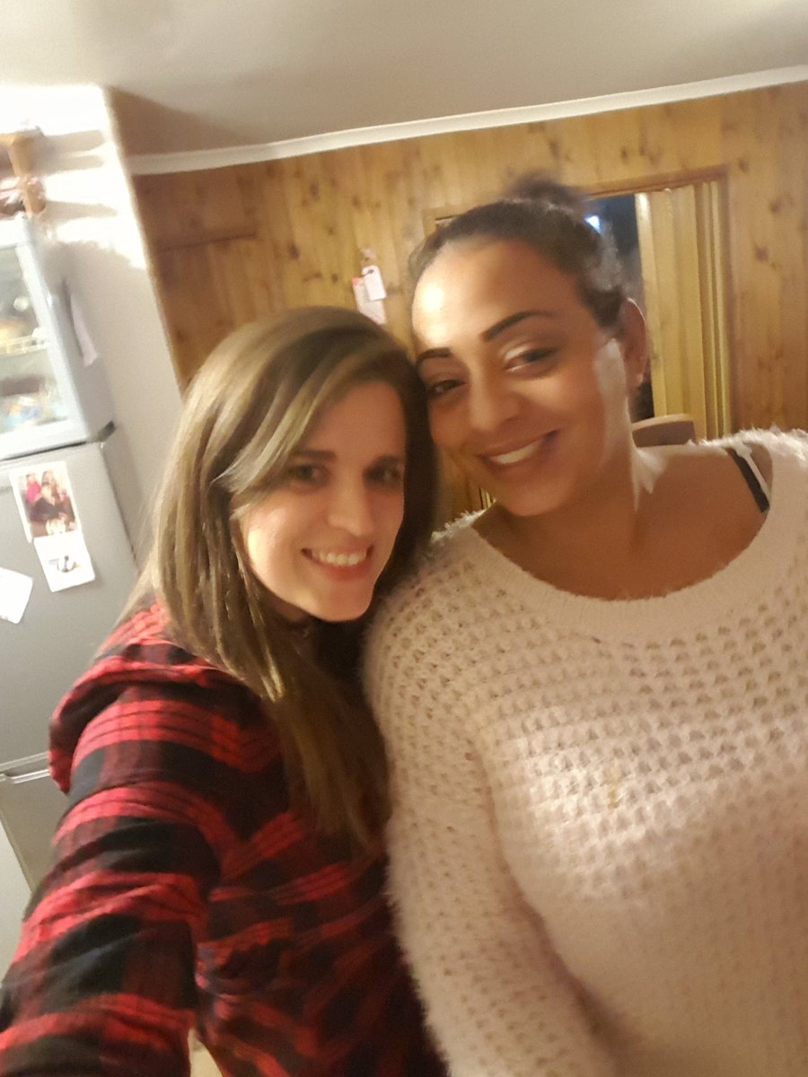 roxymummy09's tweet photo. Friday fun  🍻 https://t.co/GwI3jalckp