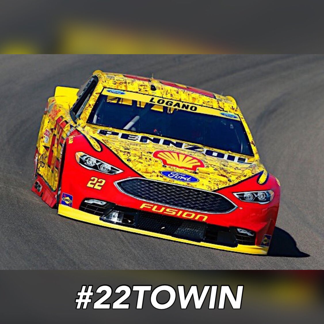 roushyates's tweet photo. Go @joeylogano! @FordPerformance @Team_Penske #22toWin #NASCAR #CanAm500 #TheChase #RoushYatesEngines https://t.co/dSShiiqiLq
