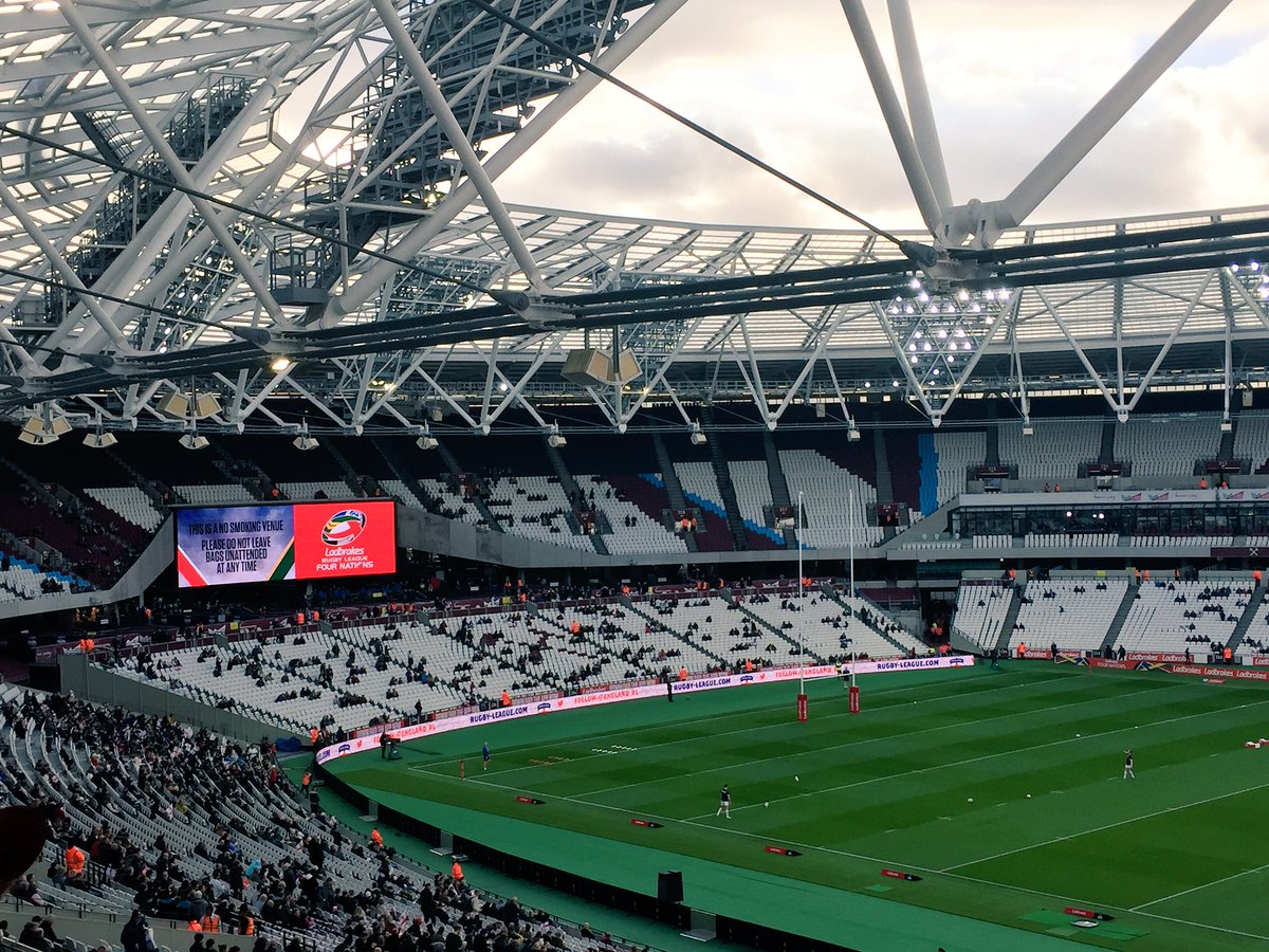 Fab weekend in London to watch the Rugby League 4 Nations, England vs Australia made so easy using the tube #oystercard, #TfL