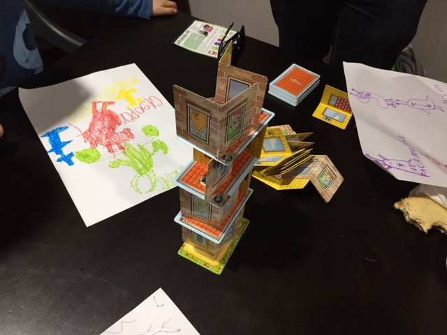 ¡Nuevo post! 📢 Recién salida del horno: nuestra crónica de la 1ª jornada lúdica de <a href="/DocOcio/">DoctorOcio Zaragoza</a>. Mira a qué jugamos 👇
padresfrikis.com/cronica-1-jorn…