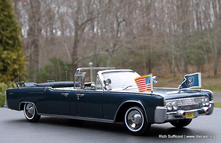 PureMusic_xyz's tweet image. The New #Beastone  for #DonaldTrump #Trump Greats to the #CiA #FBI #NSA #mossad #bka and #SFB for all New  #tatort #tatort1000