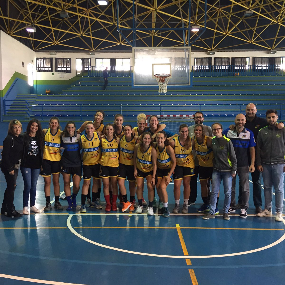 jesusvarab's tweet photo. Importante victoria del #1NacFem @CB_Mijas, por un contundente 83-21 al @ElReversoCB, de cara a la recta final de la 1ra vuelta. Grandes! https://t.co/4NiPAD3Ebc