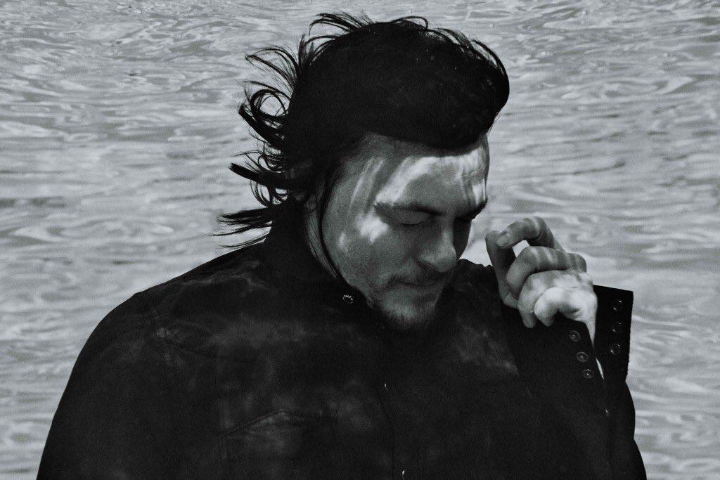 SaltInMyBlood's tweet image. —; In the deepest depths I lost myself, see myself through someone else.