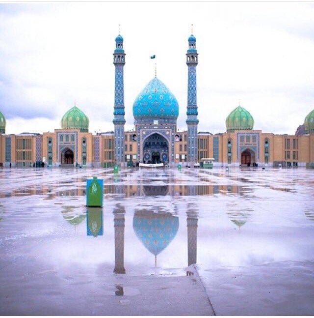 اللهم صل علي محمد وآل محمد
اللهم ثبتنا علي الولاية
ورزقنازيارتهم بالدنياوشفاعتهم بالاخرة
.
تصبحون علي صوت جبرائيل ينادي
لقد ظهر قائم آل محمد