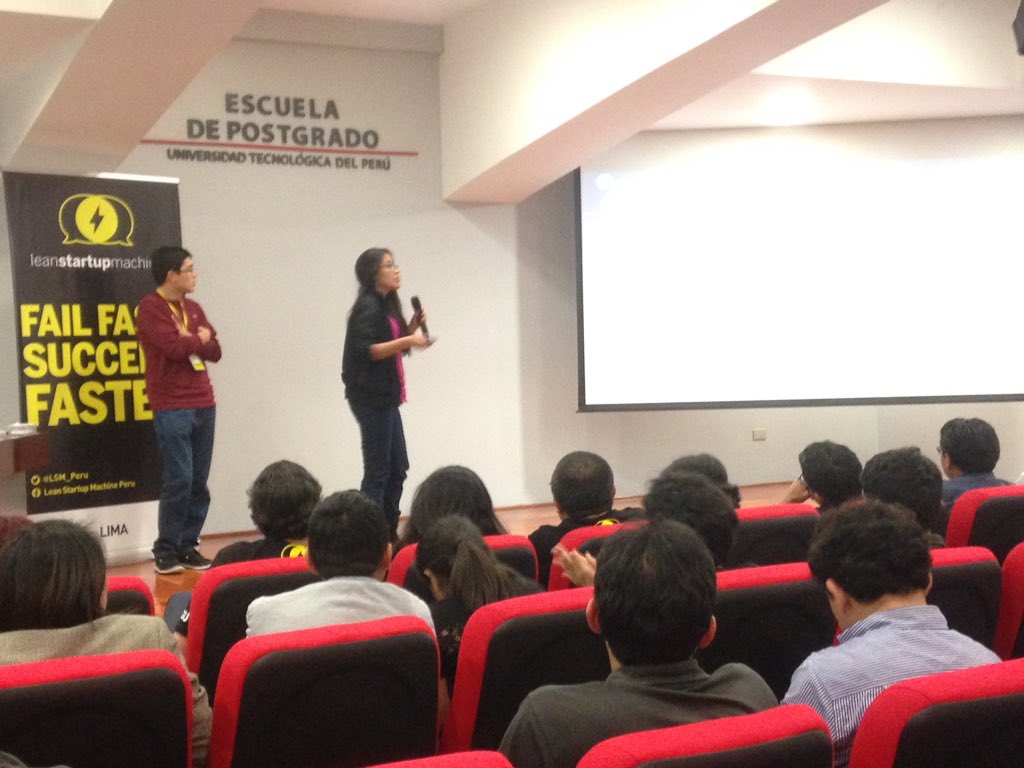 fshero_'s tweet image. #PuraPantalla ahora en #lsmlima  en @evolutionUTP cc @LSM_Peru