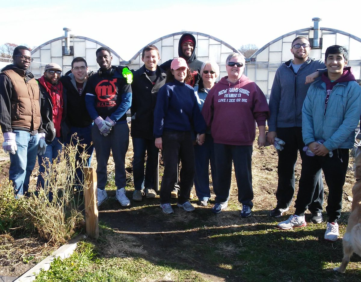 MALESatUML's tweet image. Thank you brothers for your hard work yesterday. This is what #malesatuml is about, helping people. Tomorrow is The #SelfImage  of a #man