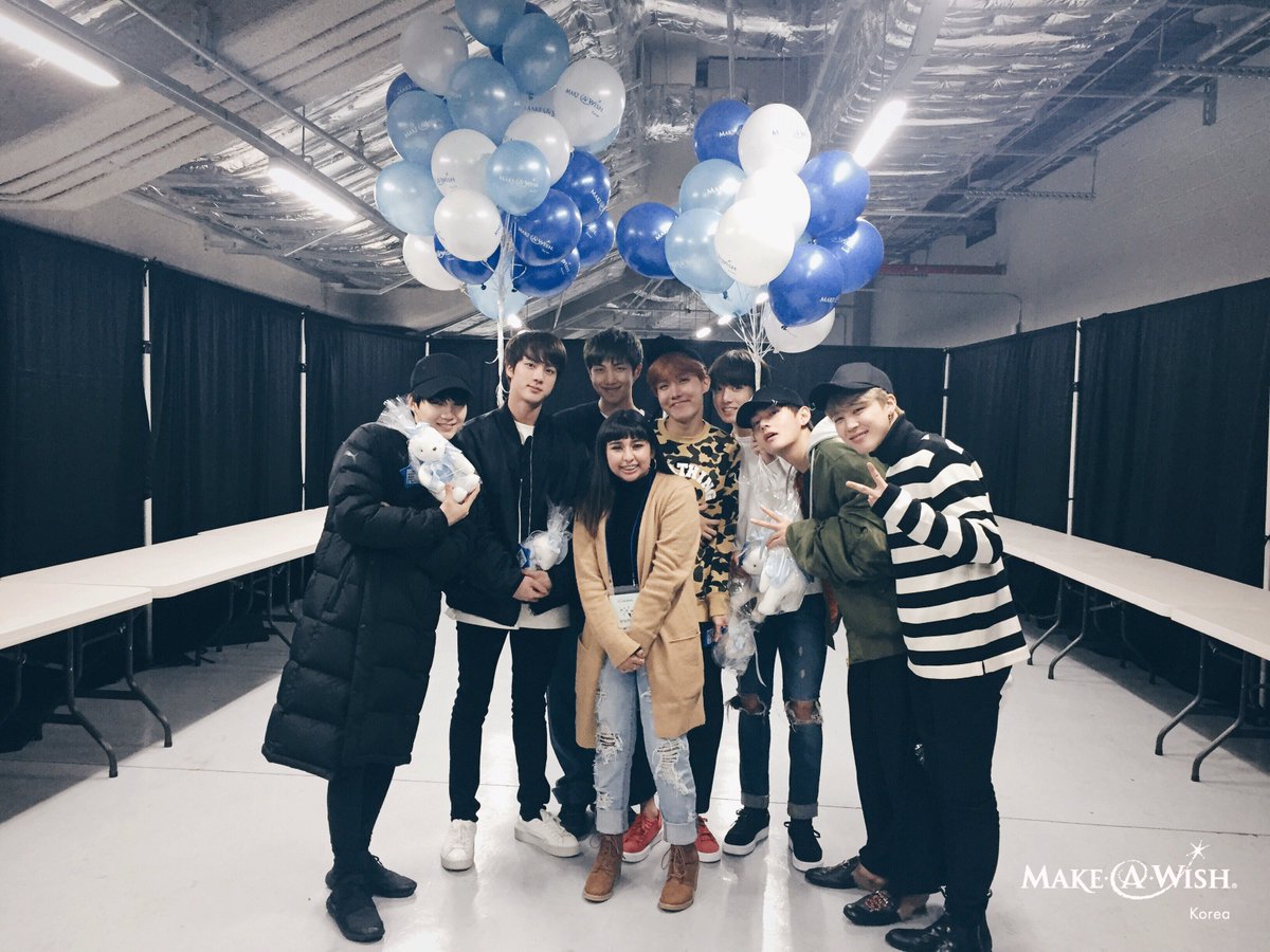 BTS saat menemui Angelica pada 2016.