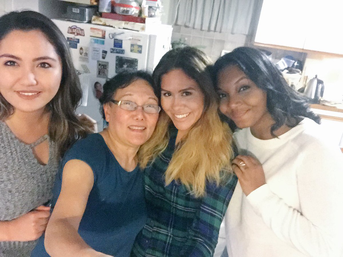 ohsojojo24's tweet photo. Ending our Toronto trip over homemade Filipino dinner by Tita Perla ❤️ #blessedguest #waytomyheart https://t.co/8bSiLjuqj1