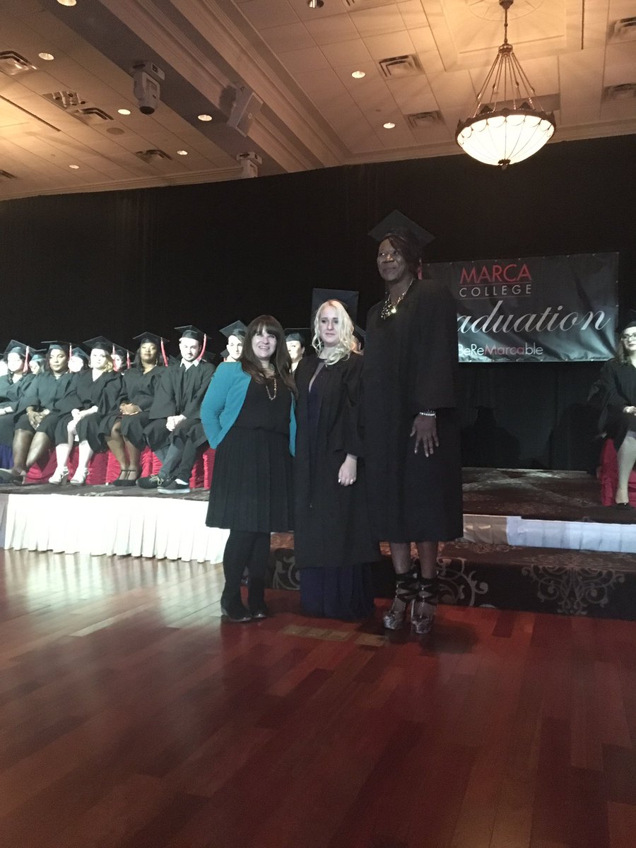 Marca_College's tweet photo. Congratulations to the recipients of the #Dermalogica Award: Medgar and Daniella! #MarcaFallGrad16 ❤️🎓 https://t.co/KMUUnaP28B