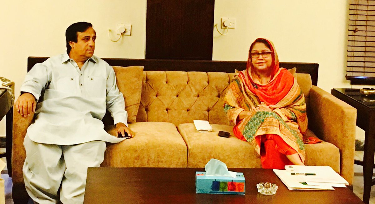 PPPJiyala110's tweet photo. ڈھونڈو گے اگر ملکوں ملکوں
ملنے کے نہیں نایاب ہیں ہم.
#RIP_JB https://t.co/6nb6ayfH8W