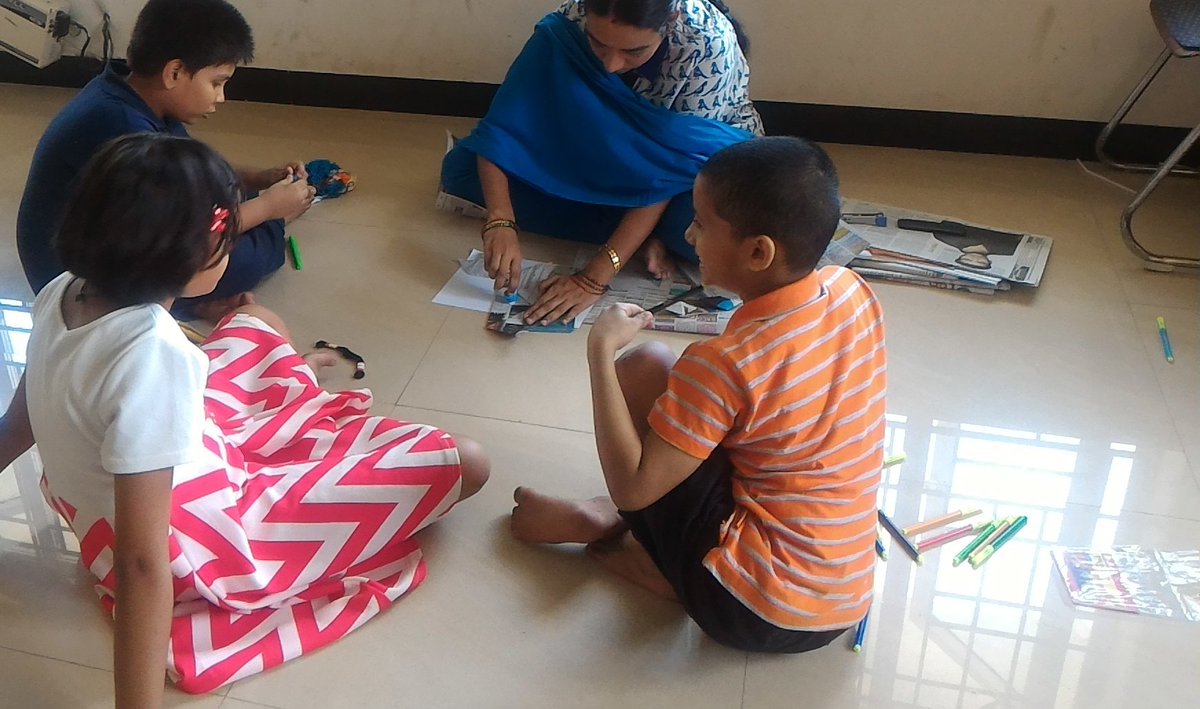 Abhishre's tweet photo. UNO , origami and yummy healthy snacks organized by teachers @akshar_arbol  #AAISECR #ChildrensDay https://t.co/g4jW6H80XC