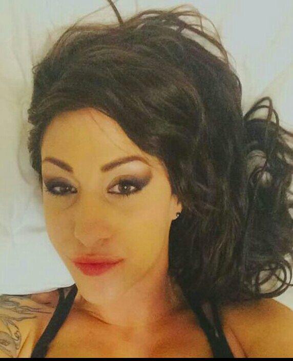 36C_StackS's tweet image. Lights about to go out. Gdnight