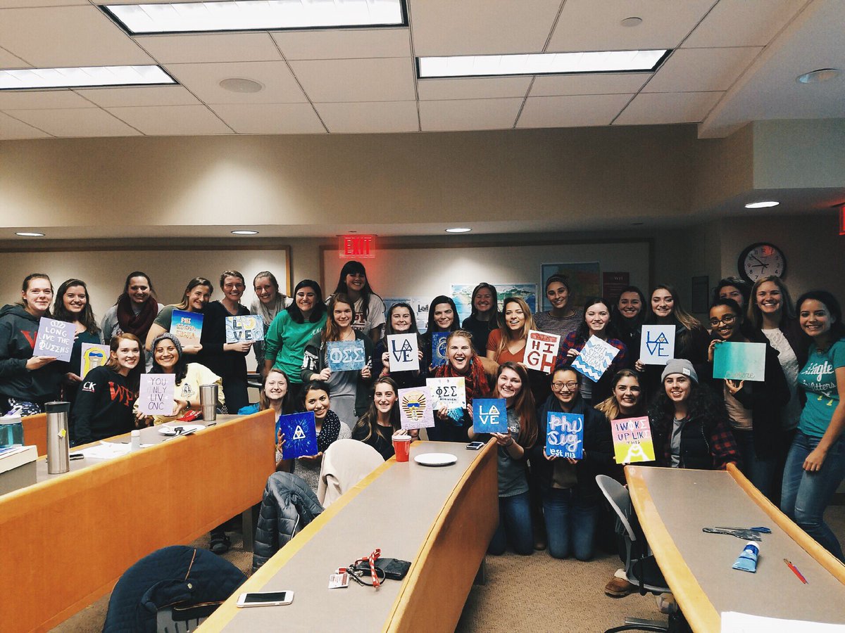 Our seniors loved helping the new members make their first Phi Sig canvas! 💙💛 #phisigwpi #LITP