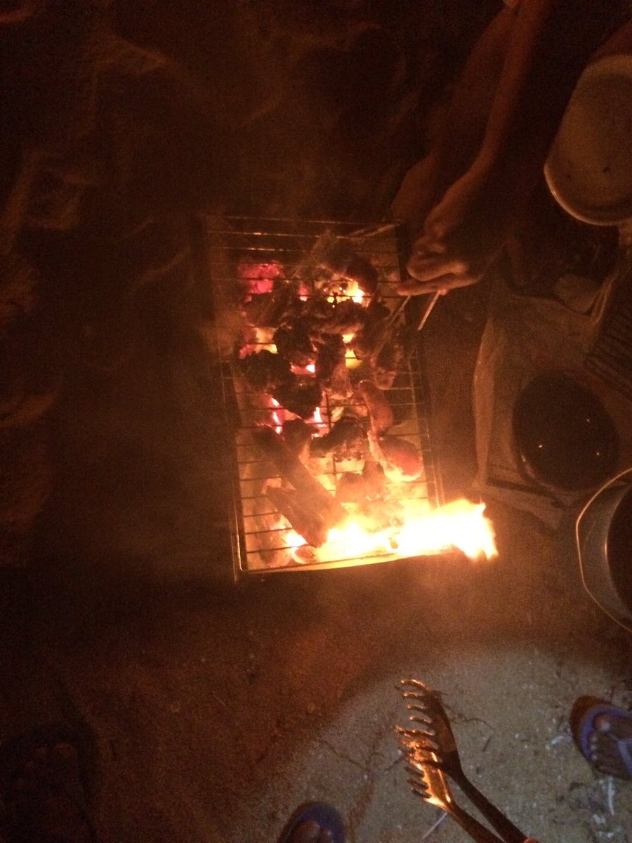 DilanthaShamal's tweet photo. ෆට්ට ෆන් #BBQParty #LastNight #SetEka https://t.co/wF1jm4gvks