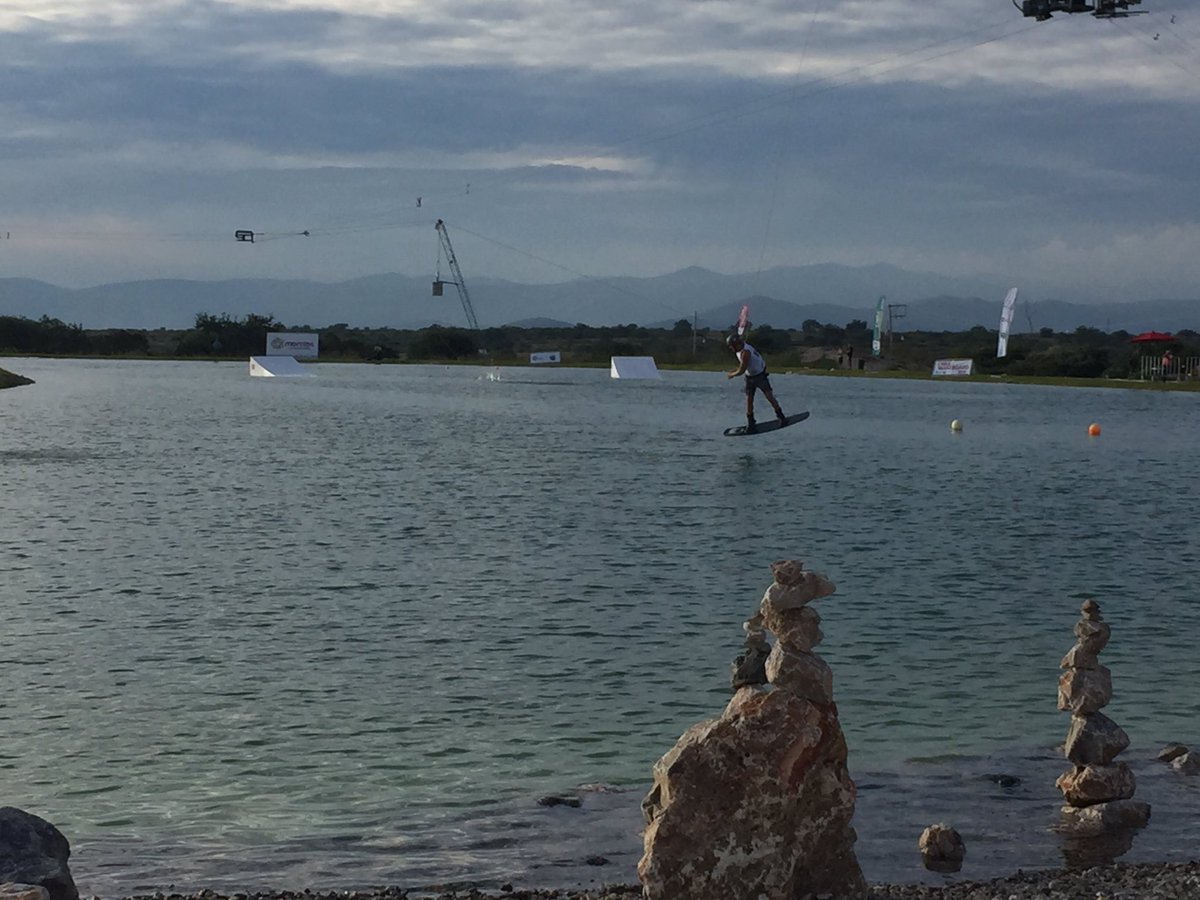 JACKIE_GUERRA's tweet photo. L@s mejores WakeBoarders de 33 países se dieron cita en #WakeWorldsMex @acuaski @Acuaski_Acuaski durante 10 días https://t.co/YalzRWFcmE