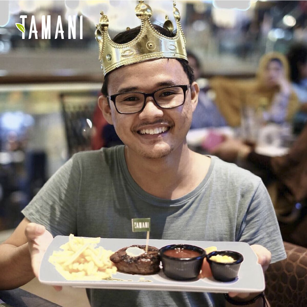 Tamani_Cafe's tweet photo. Dapatkan steak gratis hanya dengan menunjukan identitas kamu dan dapatkan Birthday Treat seperti @kleepon #MakandiTamani https://t.co/rgpkjIaVGx