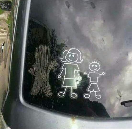 GusgriOficial's tweet photo. El carro de una luchona https://t.co/yB5dpbnVuE