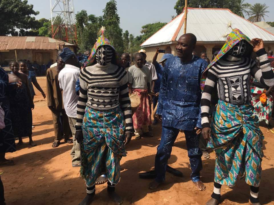 DisturbingJOS's tweet photo. #PlateauCulturalFestivals : #NGOOTLONG -Annual Festival of Arts & Culture of #Goemai Nation #Shendam Nigeria -Photos https://t.co/PfrKOePFY8