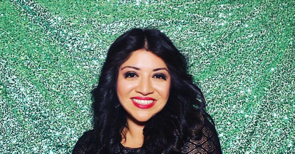 moniqueRgoff's tweet image. Always remember to smile. ❤️