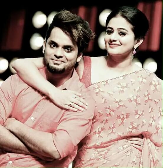 PriyaManiWeb's tweet photo. Pics// #EasternD3
@priyamani6 @praseesujit @Adil_Ibrahi @99Neerav @Pearle_Maaney https://t.co/dlJ3bX7csk