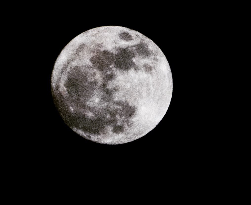 isso_crew's tweet photo. #SuperLuna #Hidalgo #HazFoto #Hgo https://t.co/60Y0m8vb8m
