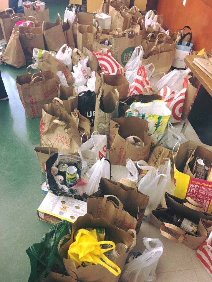 clairjcsteele3's tweet photo. Obviously a very successful canned food drive at #caludi2016 !!!!!! #jclove https://t.co/pFAF6gMl95