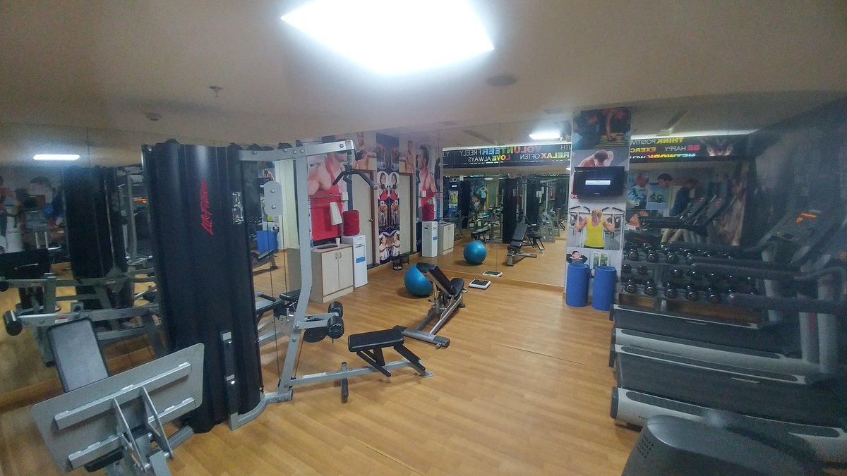 Another great stay at Hotel ibis in Bangalore. Good servive, clean, great free breakfast with plenty of options, and a fantastic little gym