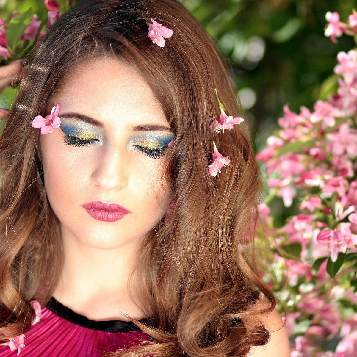 BrideDating's tweet photo. Find #Companion, Share #Messages, Have a #VideoChat, Go for #Dating. 
#Dating #FindBride #DatingRussian #RussianGirls #Americangirls https://t.co/z2WSEhcKIb