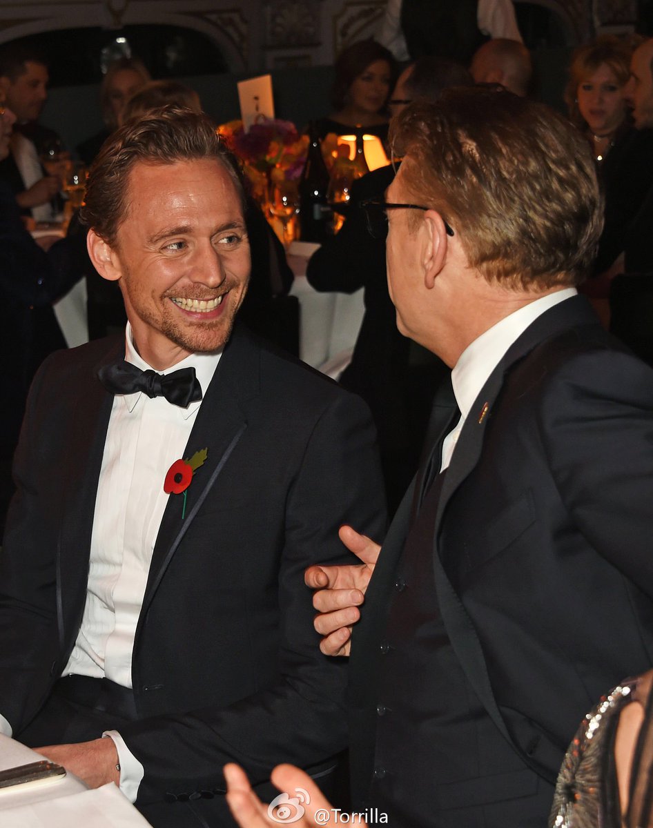 TomHiddleston, Sir Kenneth Branagh and Sir Elton John attend the 62nd  London Evening Standard Theatre Awards. Nov 13, 2016 Via: Torrilla, image size:946x1200