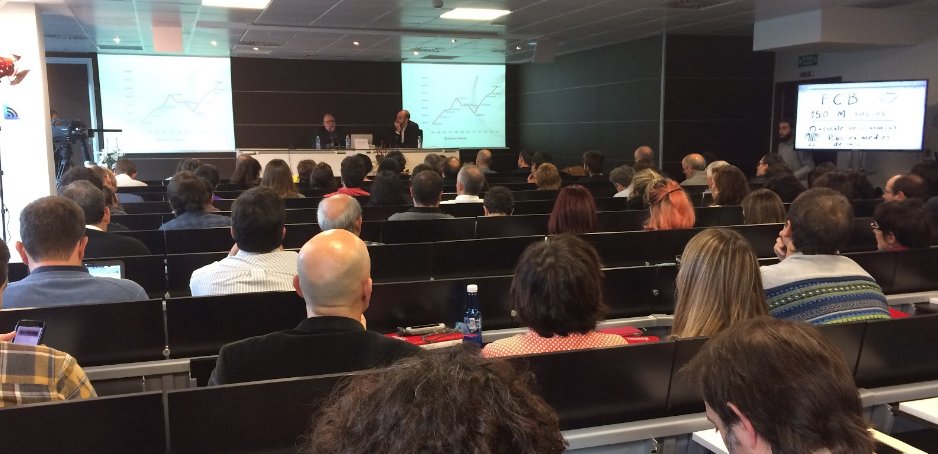 digitalmas's tweet photo. Jardunaldiak 2016, #Periodismodedatos y #comunicación https://t.co/PDiQtlLYmx … #tokikom16 https://t.co/G9F6glt9pj