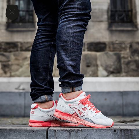 ig: _kixarc tweet media