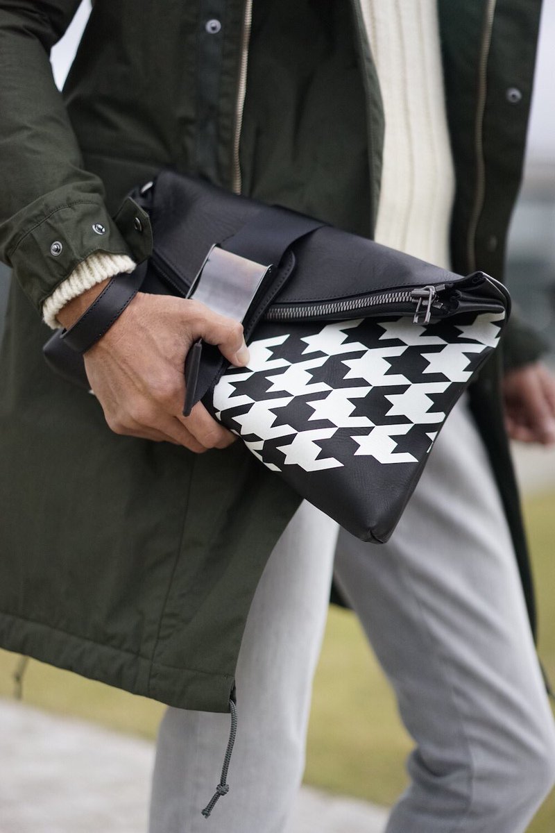 グリーン・ホワイト系 完成品♪ KATSUYUKIKODAMA クラッチバック