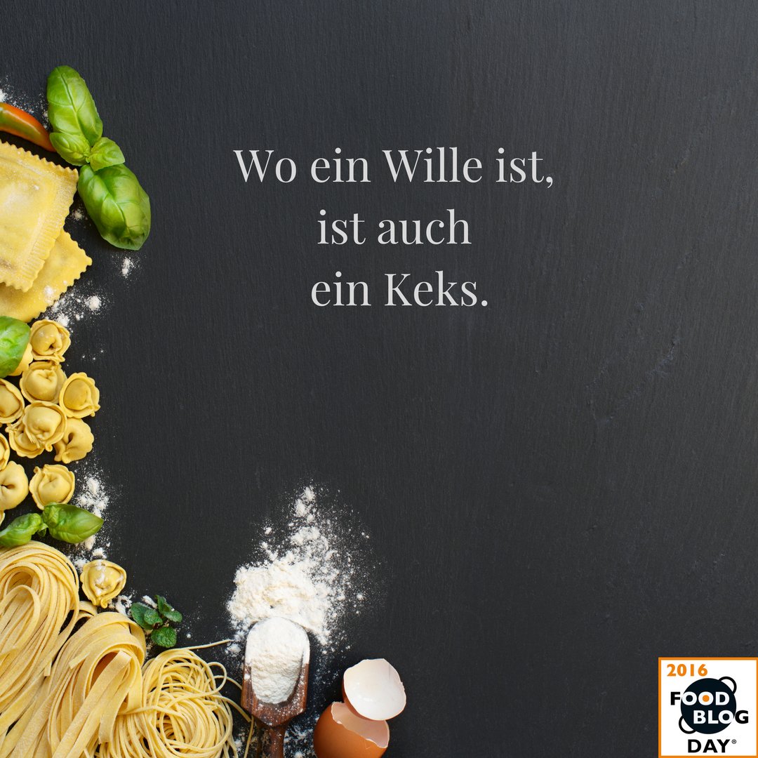 ... spricht das Krümelmonster! 😅 🍪 🍪

# mondaymotivation #foodblogdays #dessert #kekse #nomnom #cookies #ilovebaking #cakelove #sweet #fresh