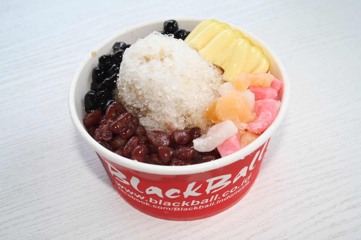 Dessert time! with Blackball. Order now <a href="/gojekindonesia/">Gojek Indonesia</a> #gofood #healthylifestyle #Delivery #DOTD #icecream #puddin