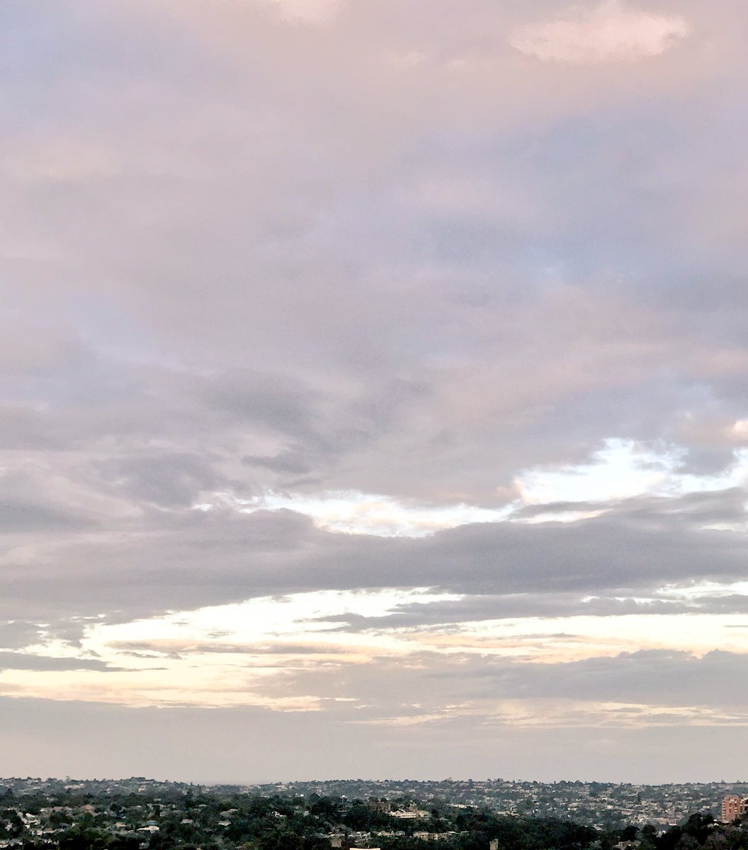 blurboi's tweet photo. #SupermoonCancelled in #Sydney #Australia 😢
So cloudy! ☁️☁️☁️
See you #SuperMoon in 2034 then!👋🌝🙄
#SuperLuna https://t.co/iCJTTIMeqW