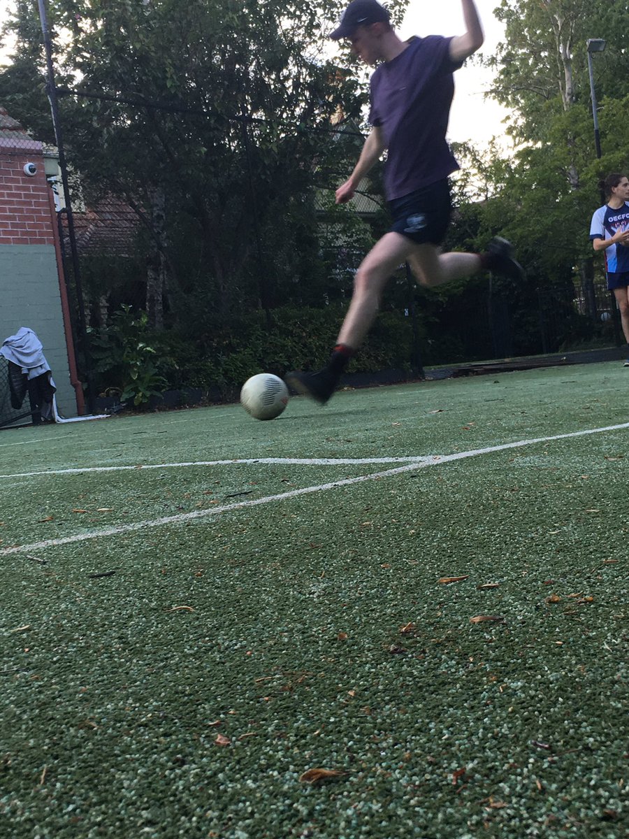 BrooklynBitchFC's tweet photo. Lads in training tonight working hard for the ultimate dream 🏆Press coming shortly, stay tuned. https://t.co/ZrDAB2wk2W