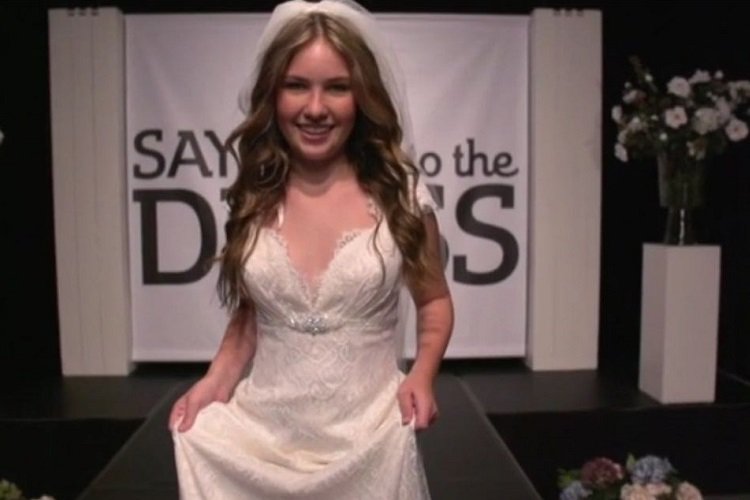 @NickelodeonTV vlogger Joy <a href="/BeautyNezz/">BeautyNezz</a> on the <a href="/SYTTDEventNL/">SYTTDEventNL</a> catwalk featuring #Modeca. <a href="/randyfenoli/">Randy Fenoli</a> @MountainfieldNL