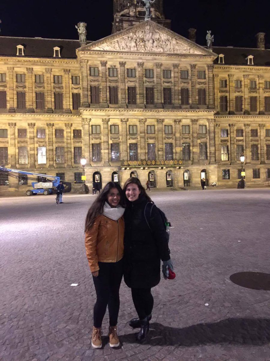 clairenaugust's tweet photo. Spent the weekend in Amsterdam with a dear friend @evrofeli from @TurningGreenOrg #PGC2015. & we spotted some fabulous American First Ladies https://t.co/leF7PHLhEv