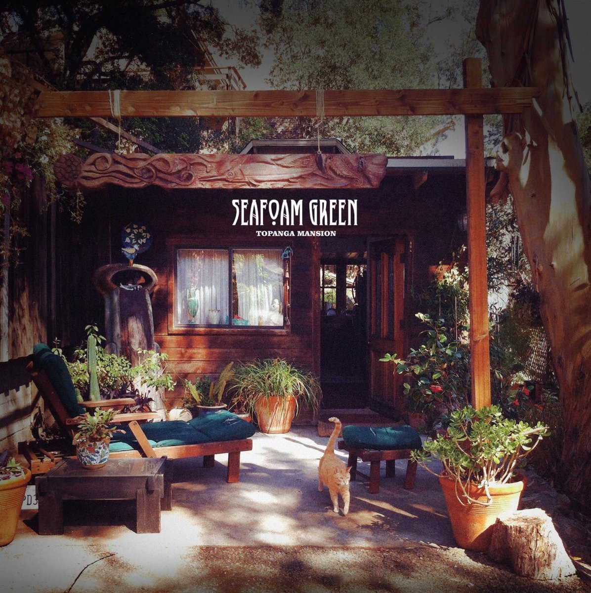 OUT NOW 

<a href="/SeaFoamGreenHQ/">Seafoam Green</a> debut LP 

Topanga Mansion.

Produced by Rich Robinson