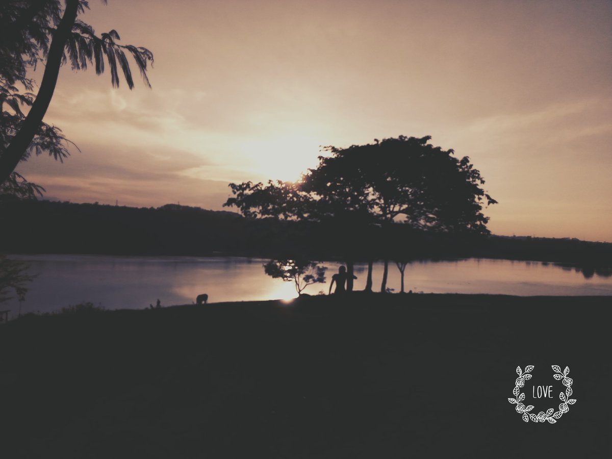 kwagalagl's tweet photo. @ExpatsInUganda #expatsguideuganda https://t.co/Ri2P3gVTOm