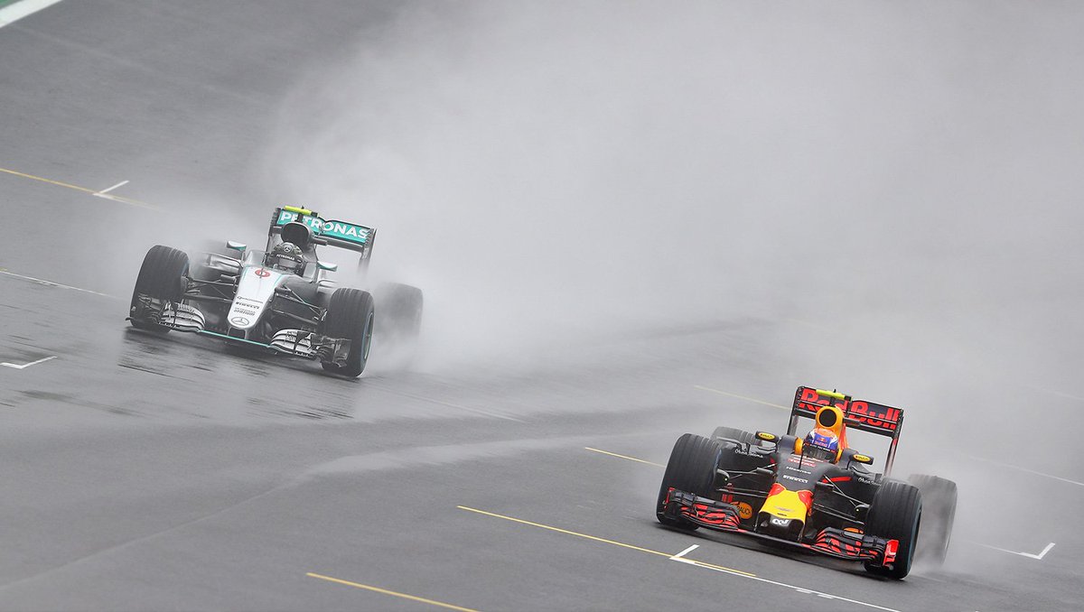 redbullracing's tweet image. The Flying Dutchman! 👊🇳🇱 The morning after the drive before... #givesyouwings #BrazilGP