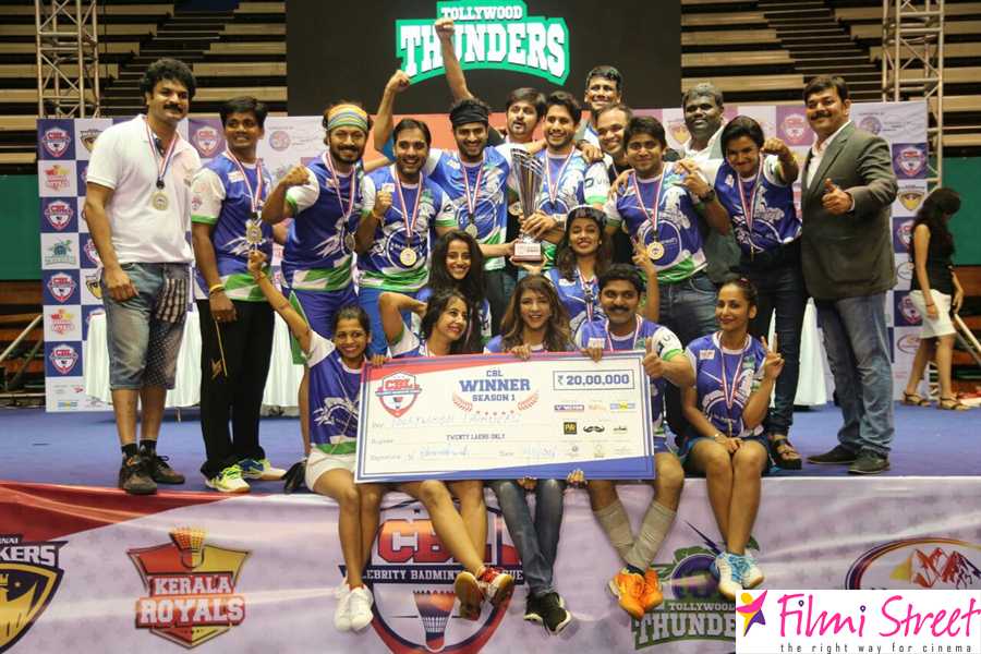 filmistreet's tweet photo. Celebrity Badminton League Final Photos #CBL2016 https://t.co/3OQ5pQJBFh
@isudheerbabu @SUJAVARUNEE  @TollywoodThndrs @LakshmiManchu https://t.co/1N0Yjz5HgD