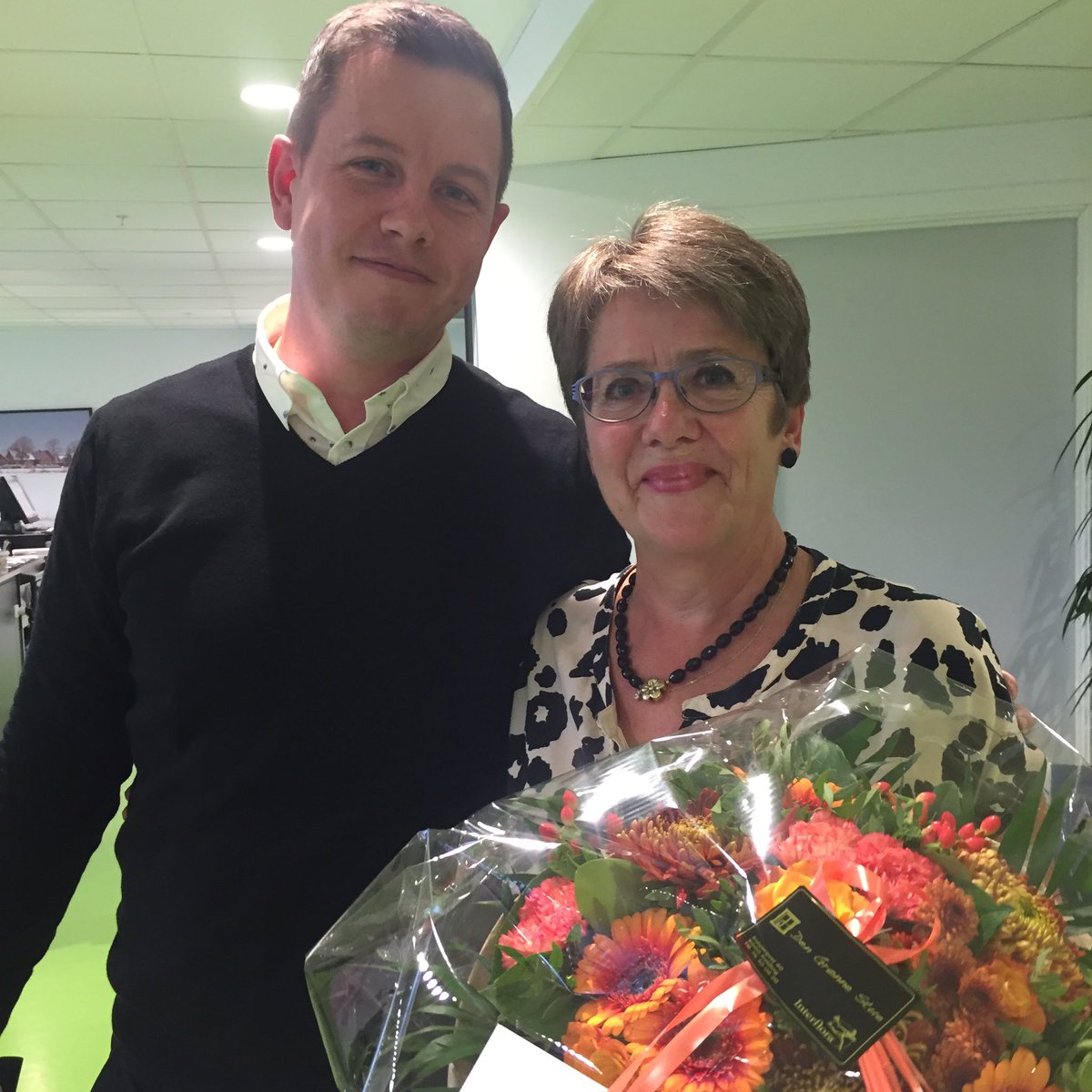 attendoDK's tweet photo. Stabil. Vellidt. Faglig dygtig. Til lykke til Hjørdis Mørk med 25 år på #Vonsild Have Plejecenter i #Kolding. #ældre https://t.co/UeGgLFzi5K