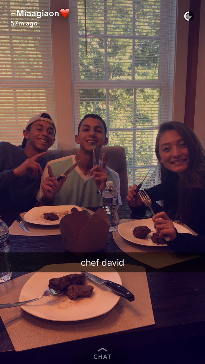 danyrizkalla11's tweet photo. Happy birthday David you're 18 now, have fun, and I love you so much❤️🎈@David9Riz https://t.co/BKmt2AKvAv