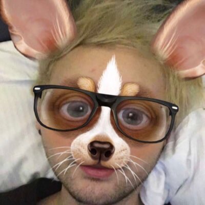 5SOSValencia's tweet photo. El nuevo layout de Michael-S 👌🏼😂 https://t.co/LK8Jn5rAtV