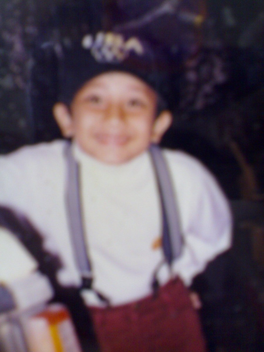 sabtv's tweet photo. Can you guess who is this innocent SAB actor? #SABKaChildrensDay https://t.co/pF1OgfcLu4
