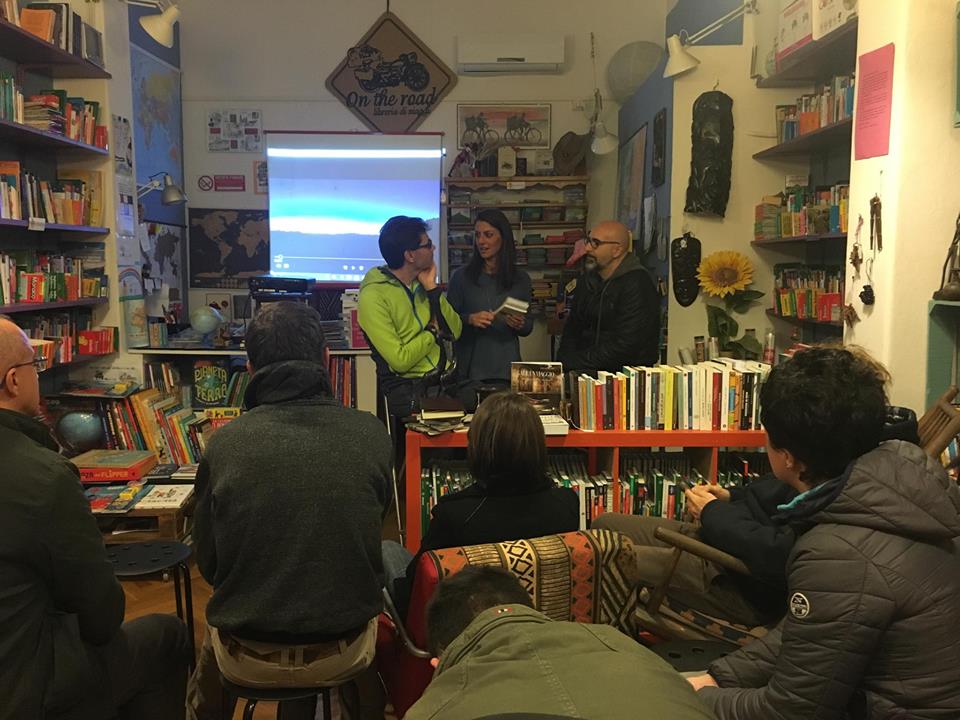 presentazione libro "il silenzio dei passi" di e con Andrea Bianchi <a href="/edicicloeditore/">Ediciclo Editore</a>