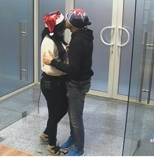 mon_atika's tweet photo. الله يديم هالمحبة ويوفقكم يا رب #hananeelkhader #raphaeljabbour #maba9ich #iman_elbani https://t.co/hiJtmS76UO