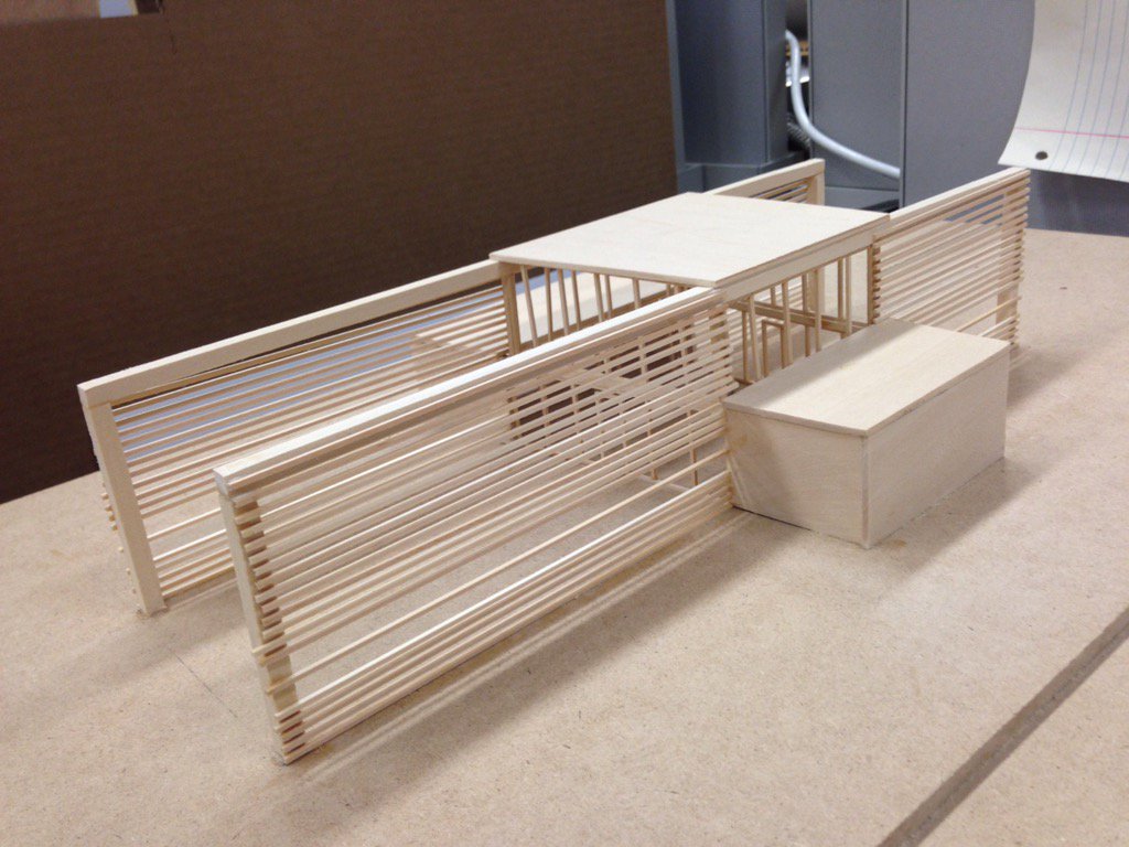 justinnile98's tweet photo. I completed my bird blind model! #pacestudio #architecture #arch171 https://t.co/QMLTzSlO8r
